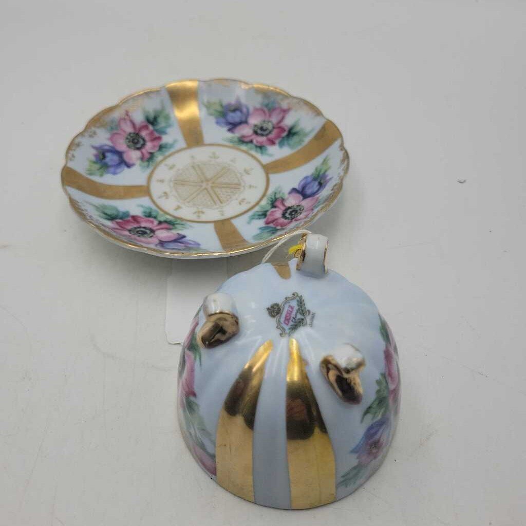 3 Legged Cup and Saucer (DEB)