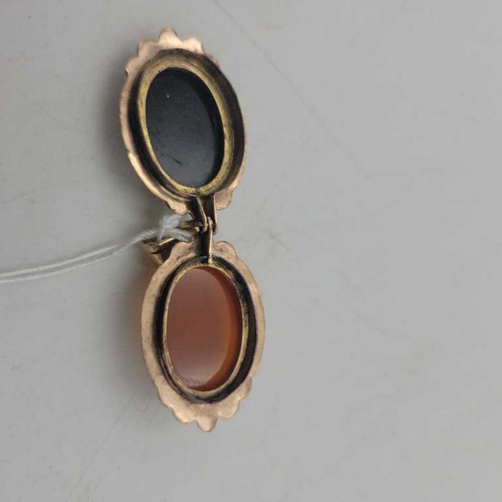 Antique Victorian 9k Sardonyx Fob Locket - 12163 (VT)