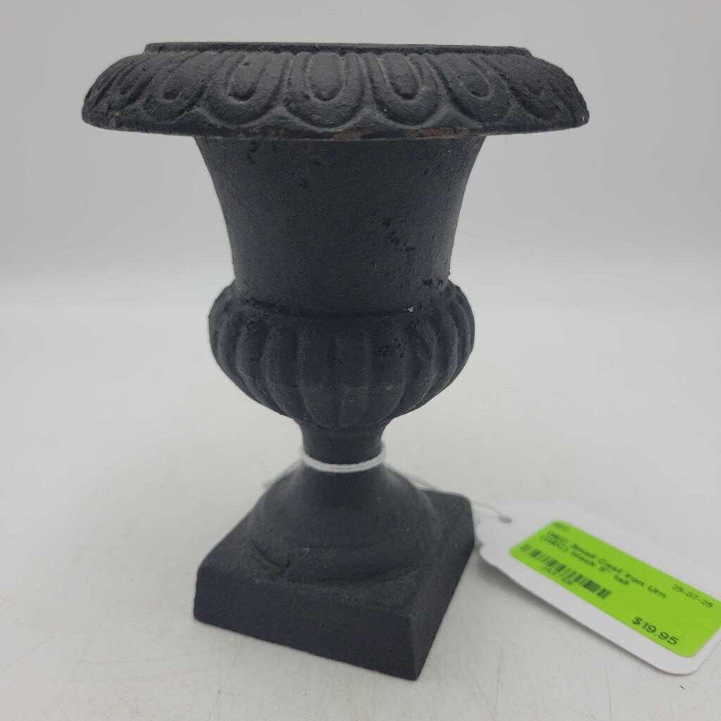 Small Cast Iron Urn (GEC)