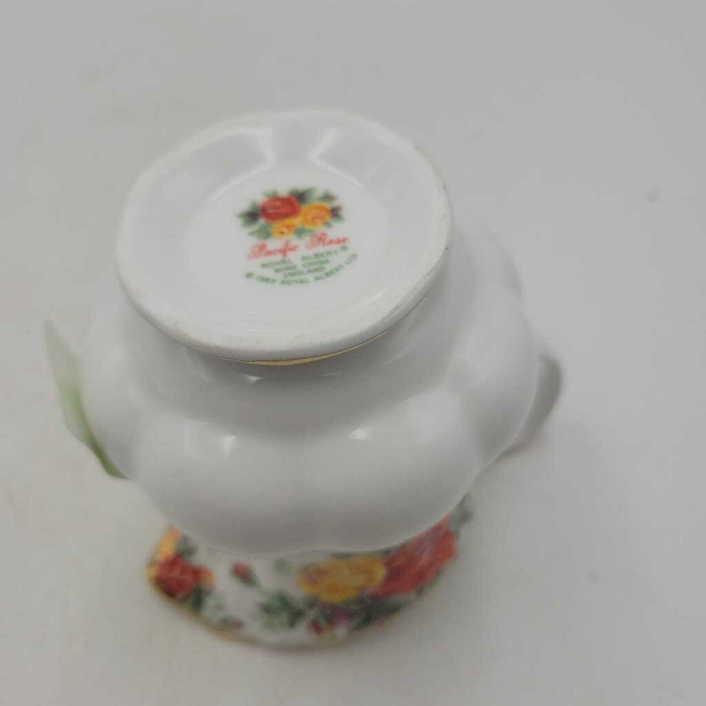 Royal Albert creamer Pacific Rose JR (NUR)