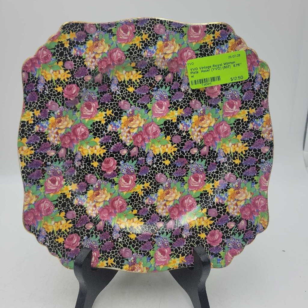 Vintage Royal Winton Plate Hazer (YVO) (507)
