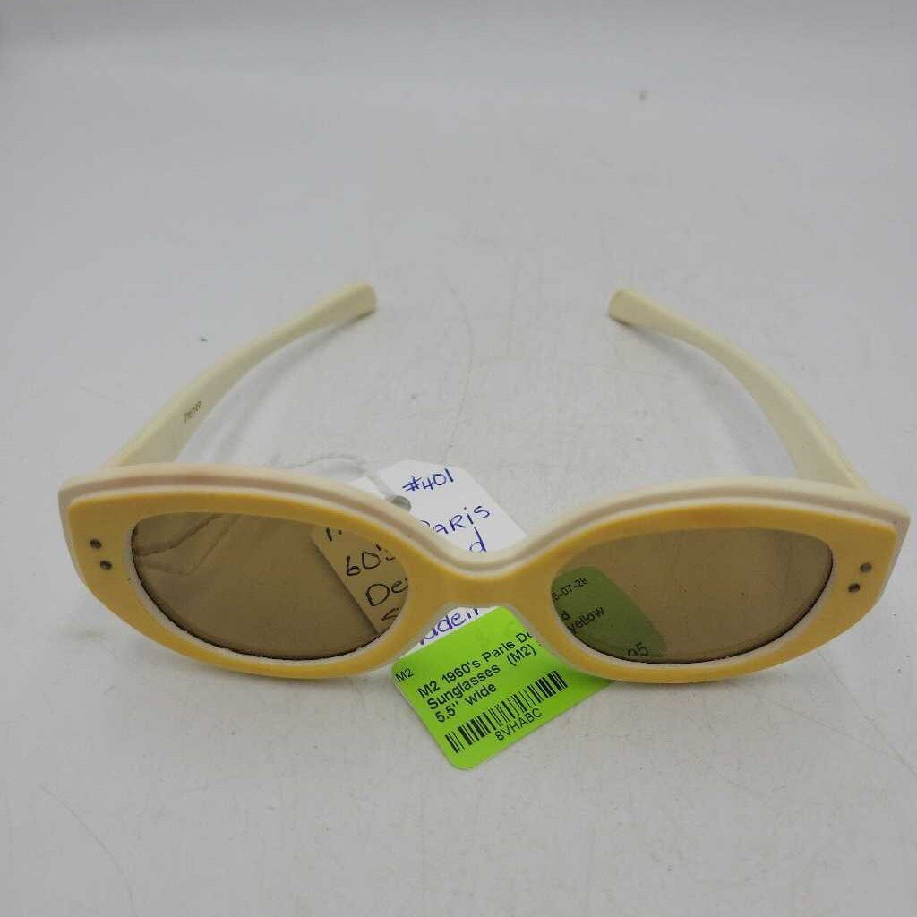 1960's Paris Designed Sunglasses (M2) #401