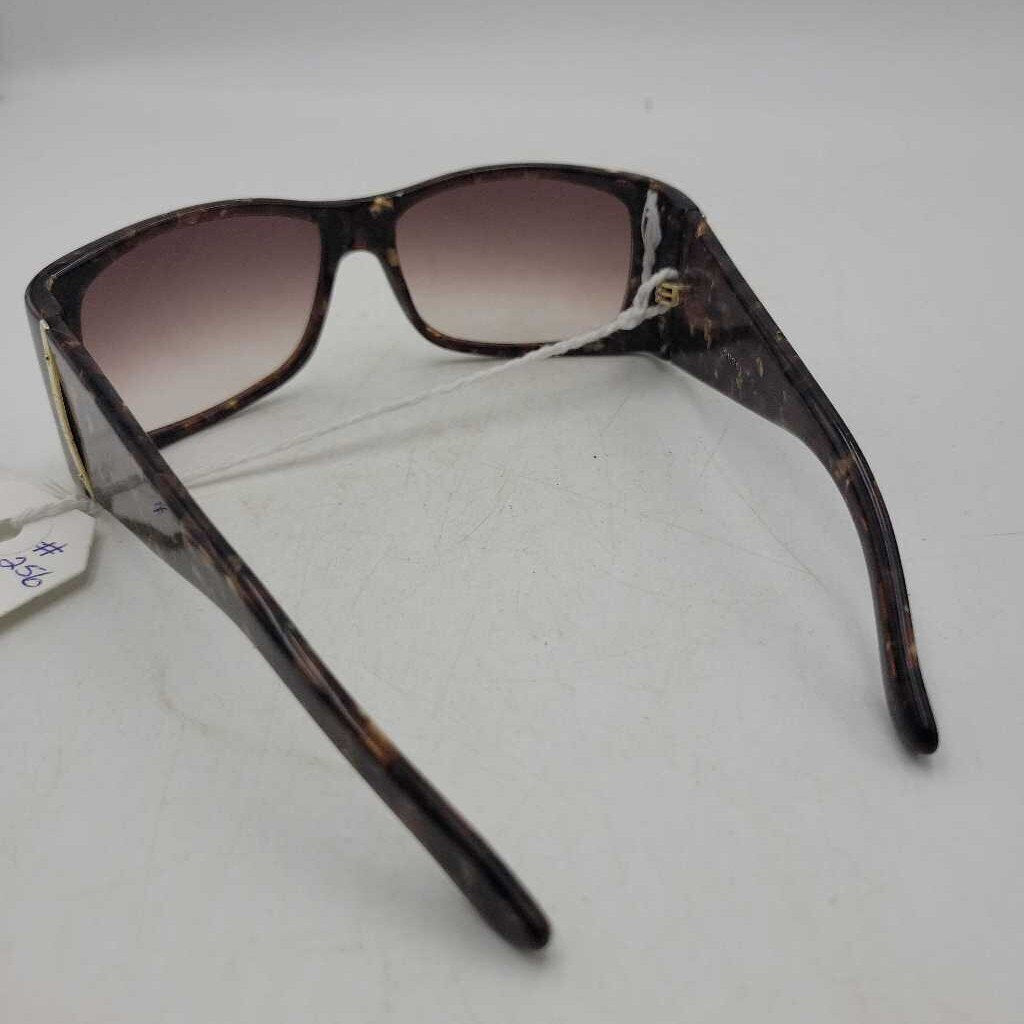 Gucci Sunglasses (M2) # 256