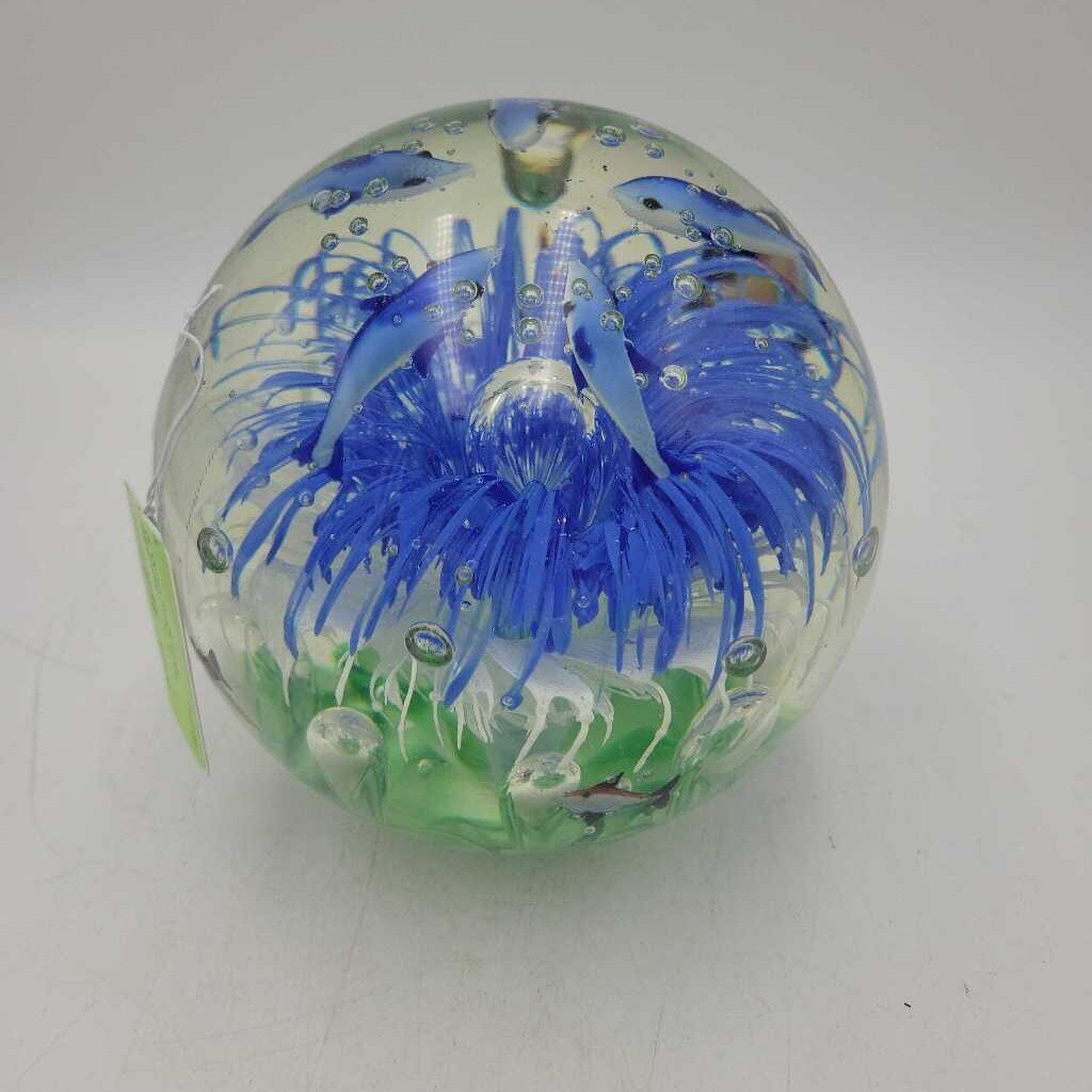 Ocean Scene Large Paperweight (JL)
