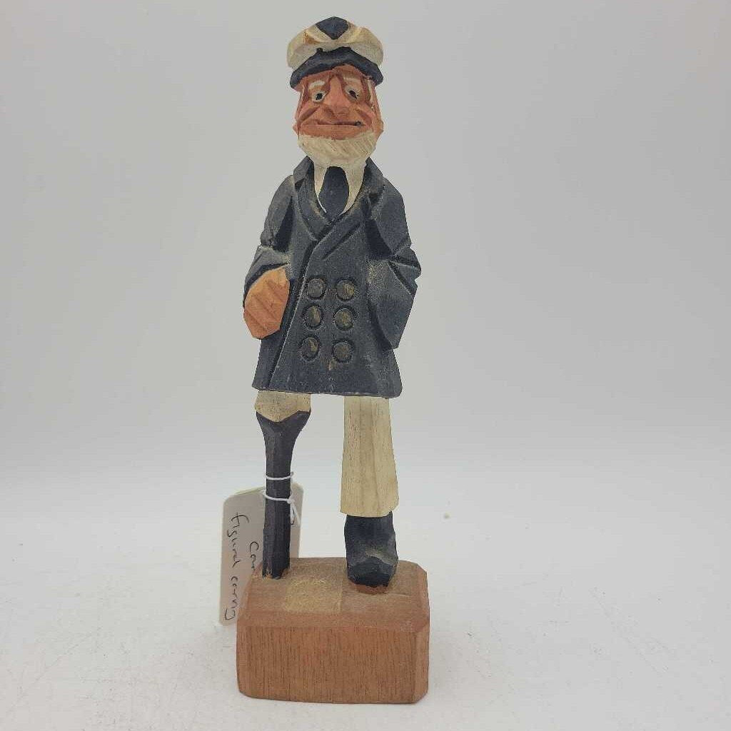 Eastern Canada figural Captain carving (JL)