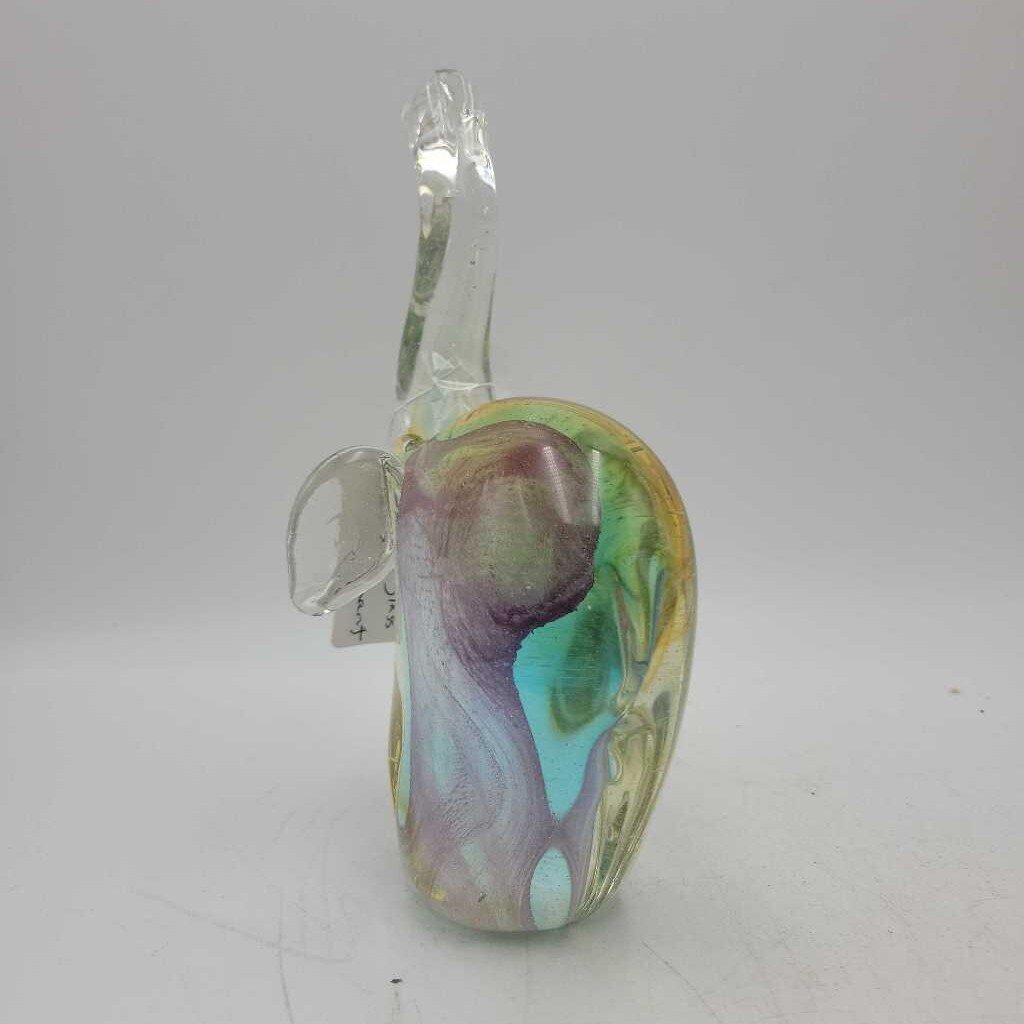 Artglass Elephant (JL)
