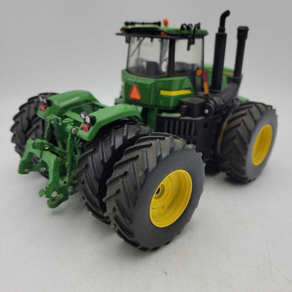John Deere 9330 Dually Tractor (JAT)