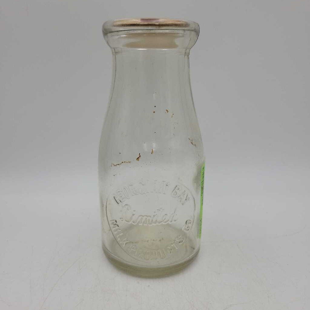 Georgian Bay Dairy Quarter pint milk bottle (JAS)
