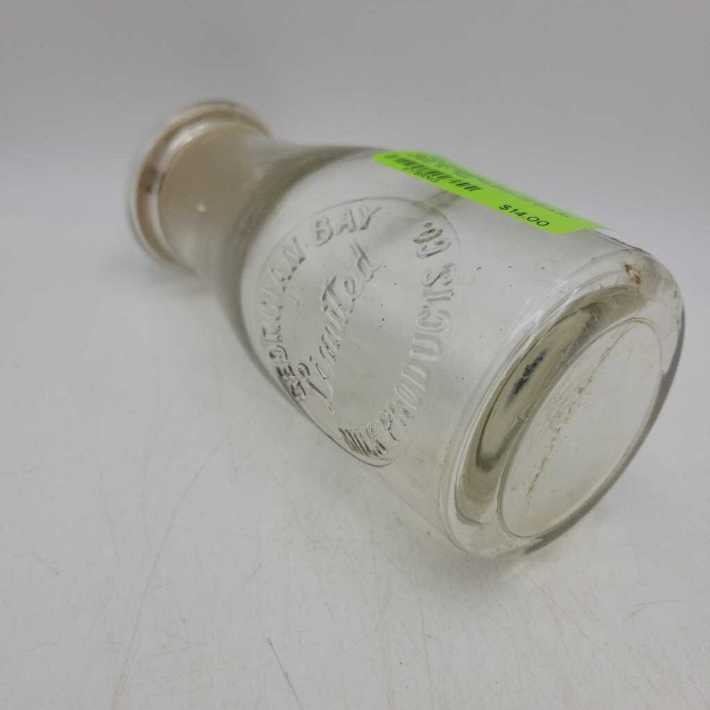 Georgian Bay Dairy Quarter pint milk bottle (JAS)