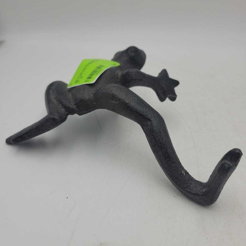 Cast Iron Frog (NS) #573