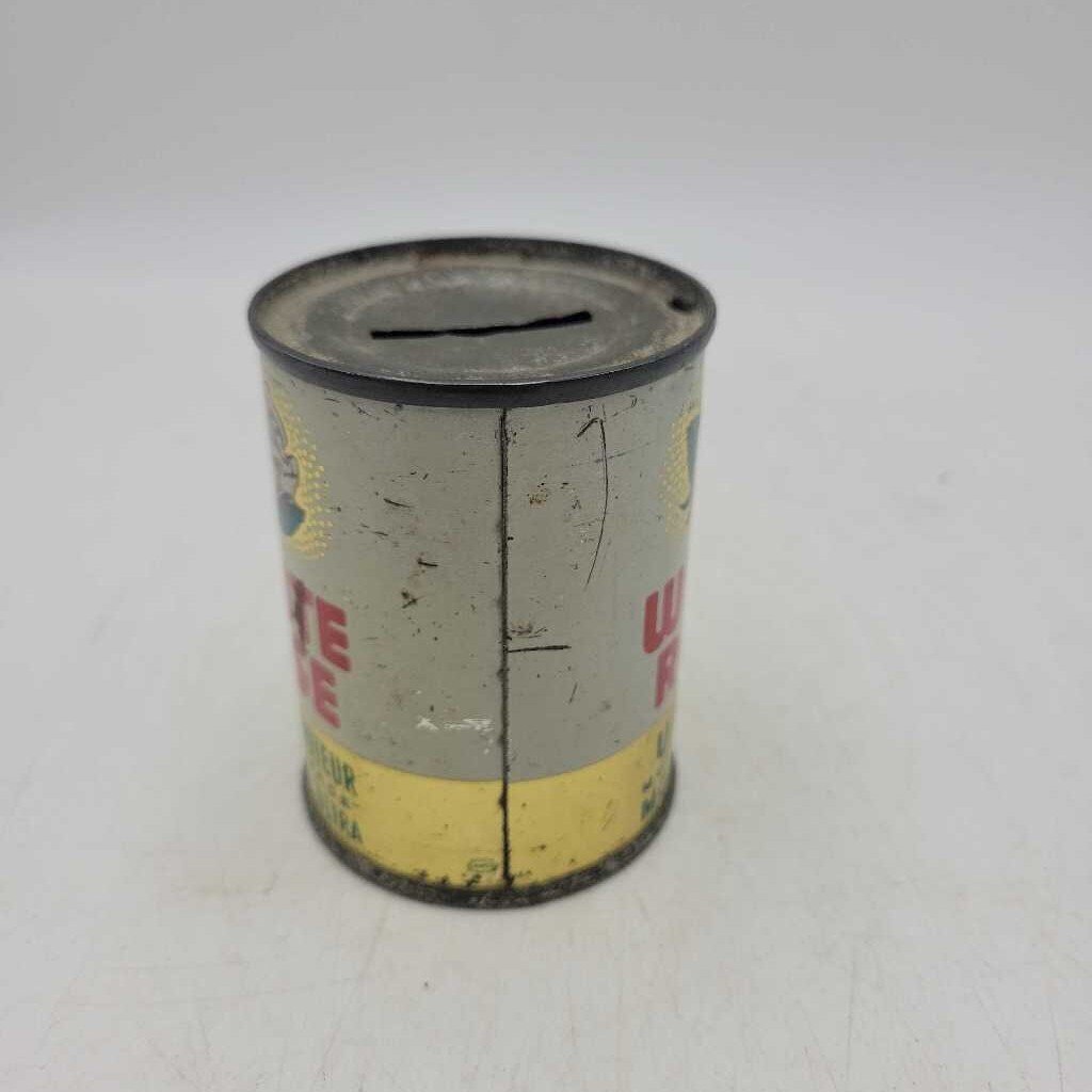 White Rose Motor Oil Bank (DR)