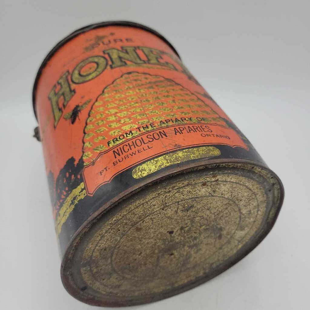 9 lb 4 oz Honey Tin Pail Port Burwell On. (DR)