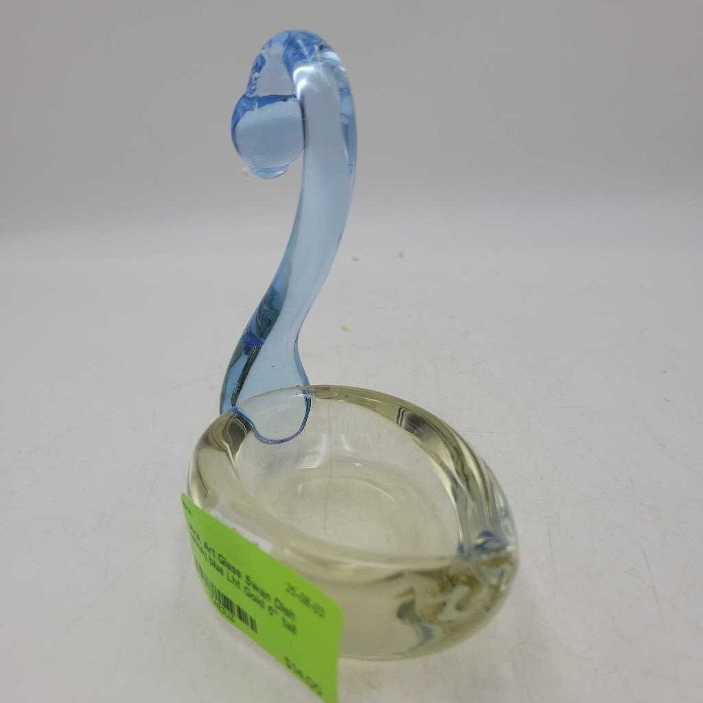 Art Glass Swan Dish (RHA)