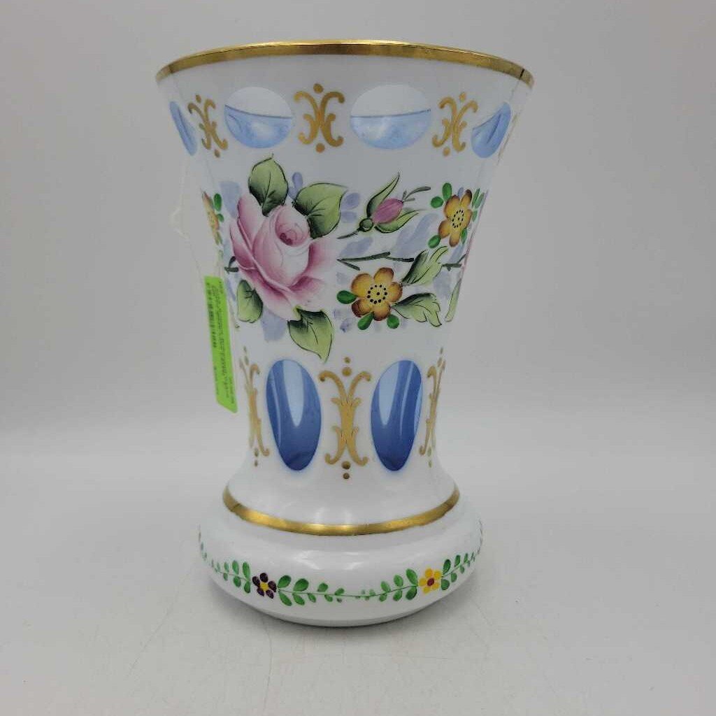Antique Bohemian Czech cased glass vase (DEB)
