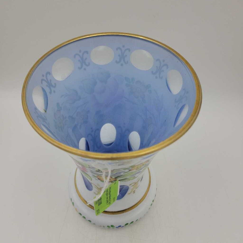 Antique Bohemian Czech cased glass vase (DEB)