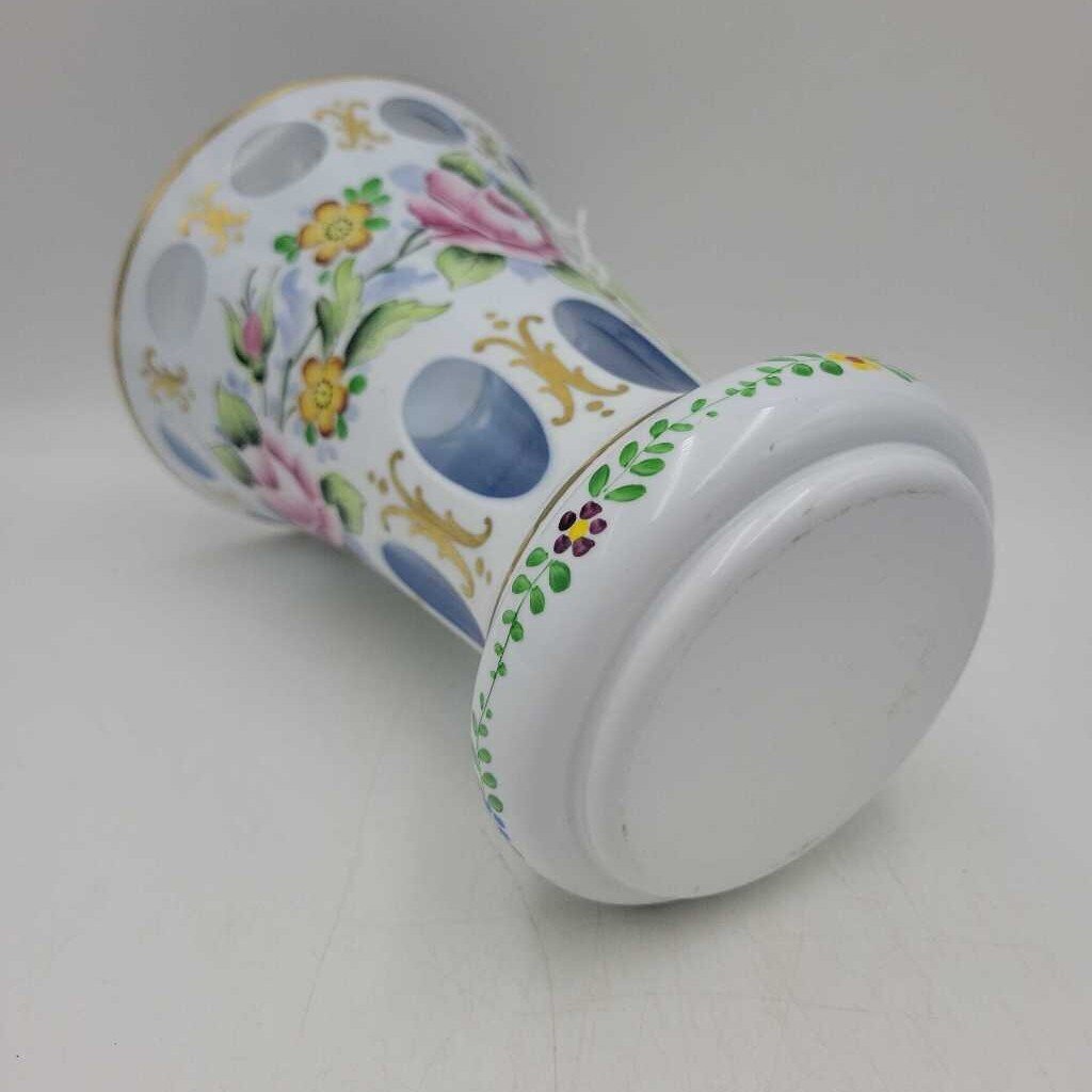 Antique Bohemian Czech cased glass vase (DEB)