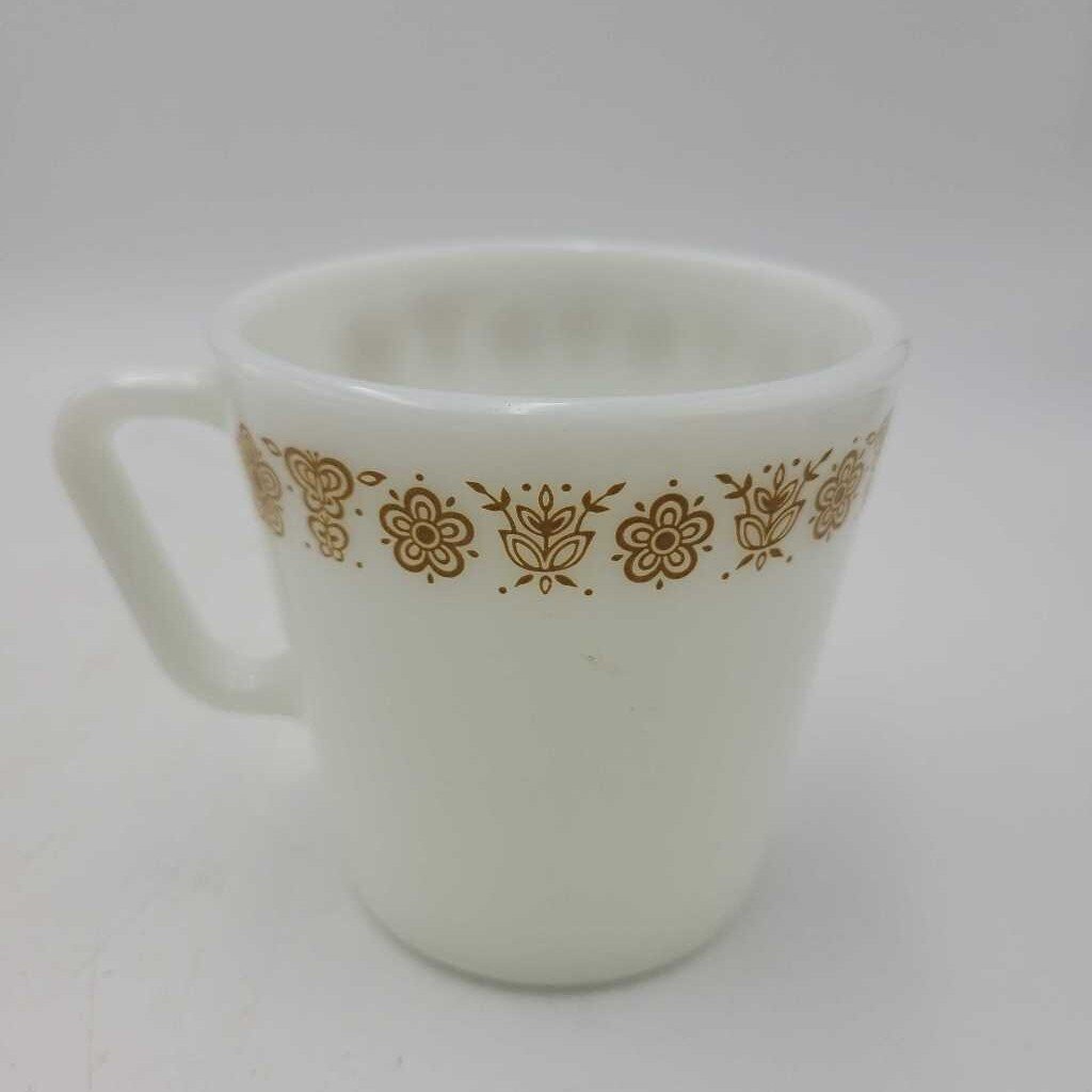 Pyrex Butterfly Gold pattered mug (TRE)