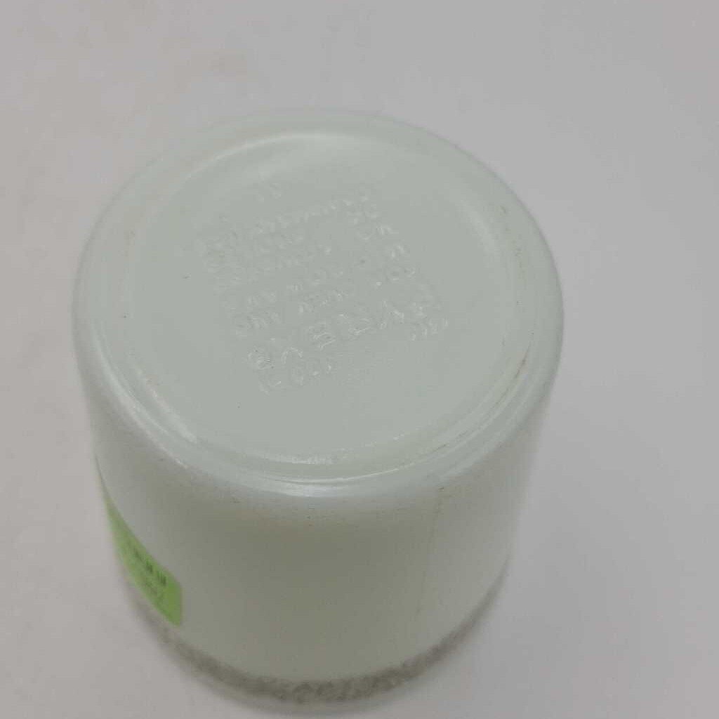 Pyrex Milk Glass mug (TRE)