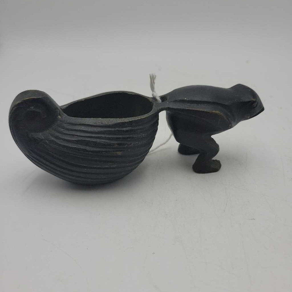 Solid Brass Frog Planter (M2) 306