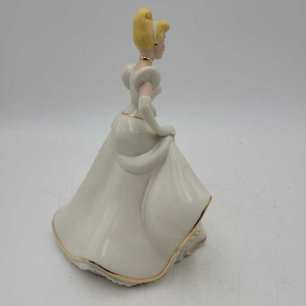 Enchanted Evening Lenox Cinderella Figurine (HAUS)