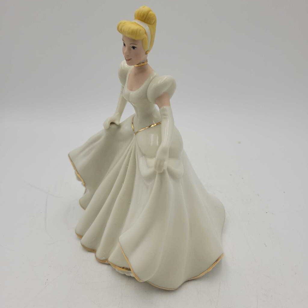 Enchanted Evening Lenox Cinderella Figurine (HAUS)