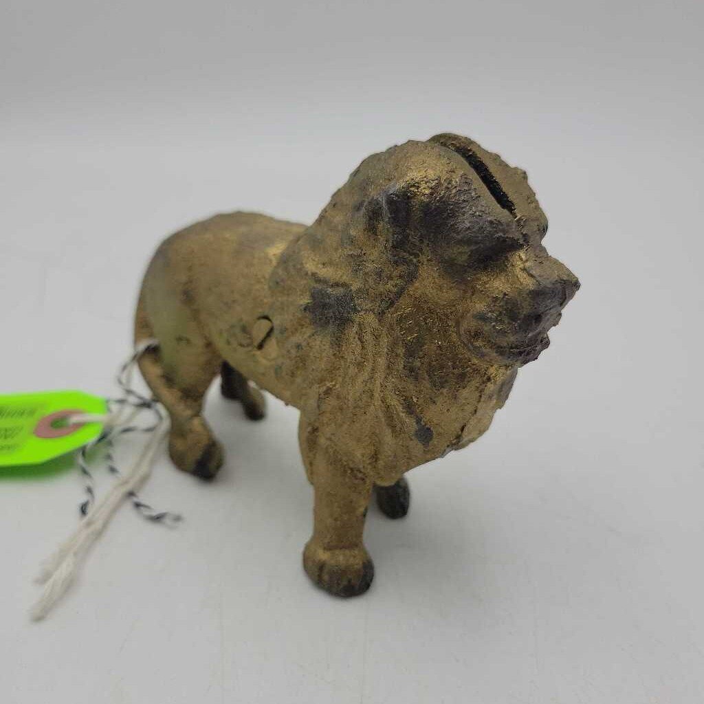 Cast Iron Lion Bank (JAS)