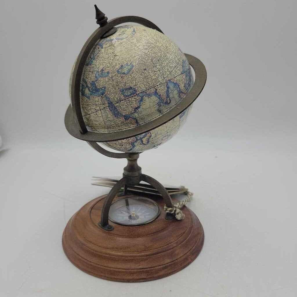 World Globe and compass Desk model (JAS)