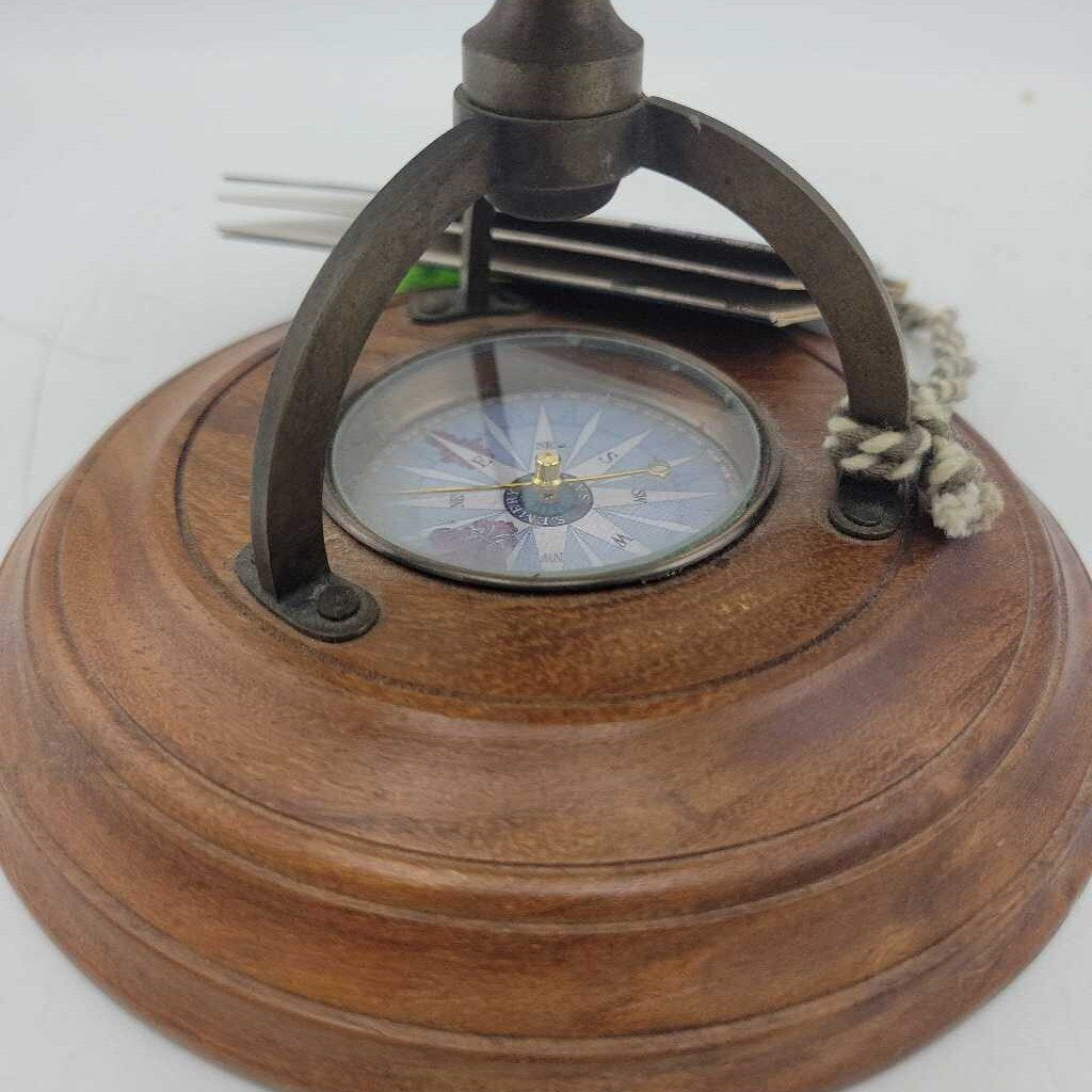 World Globe and compass Desk model (JAS)