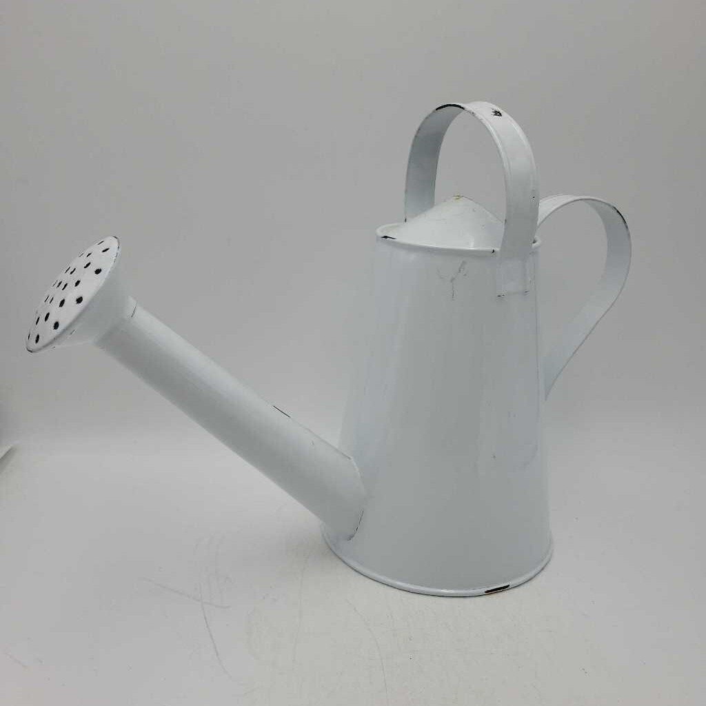 Tin Watering Can Repro (JAS)
