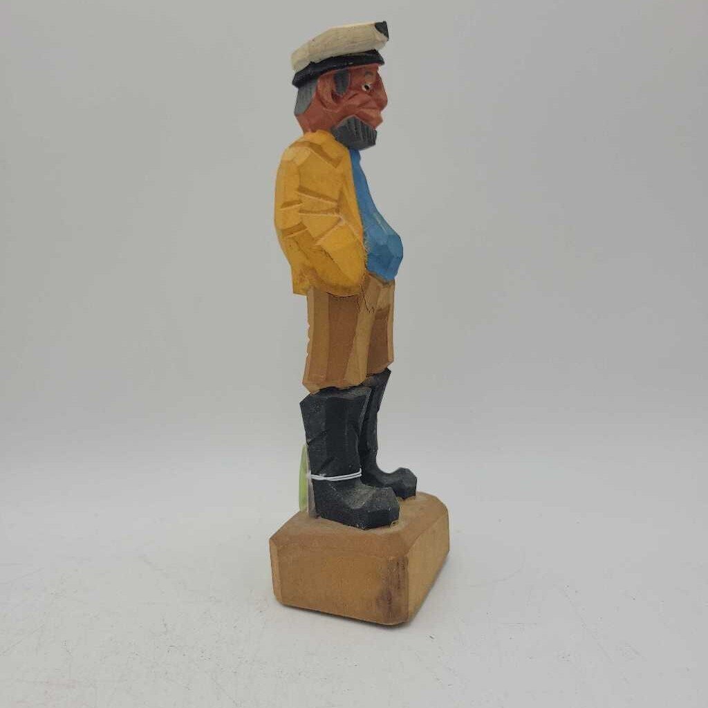 Eastern Canada figural Sailor carving (JL)