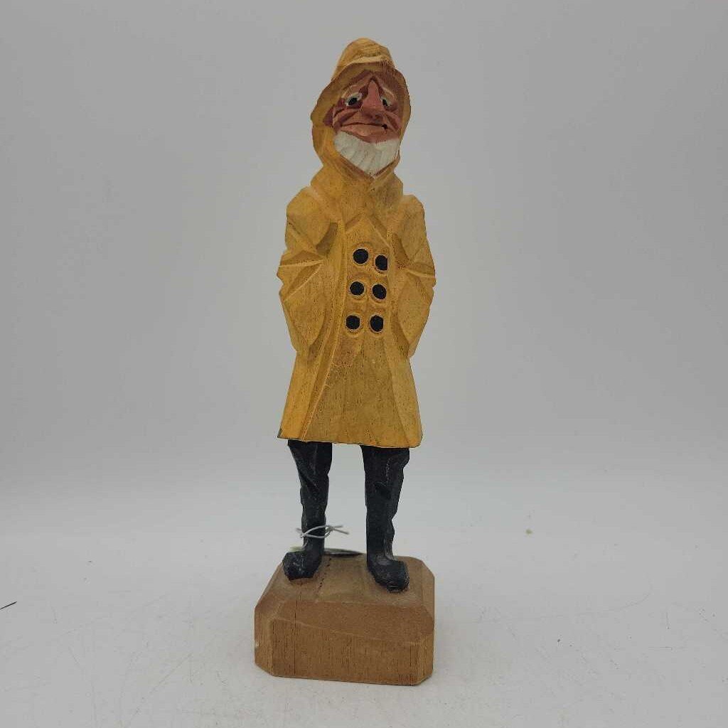 Eastern Canada figural Sailor carving (JL)