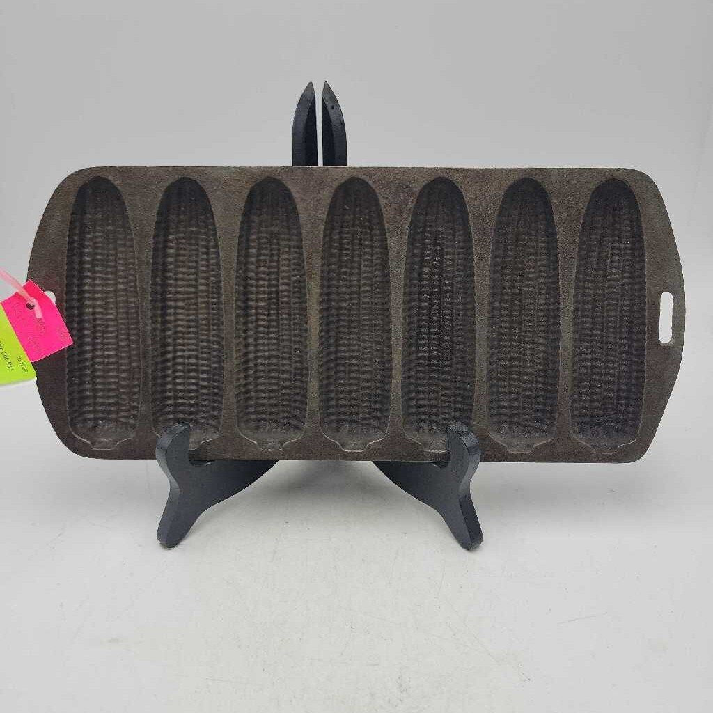 Cast Iron Corn Cob Pan (KAR)