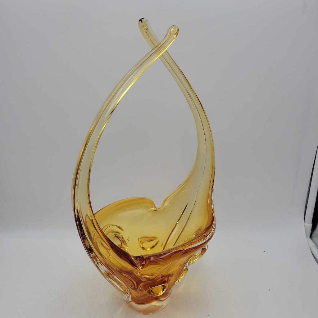 Amber Art Glass Vase (YVO) (509)