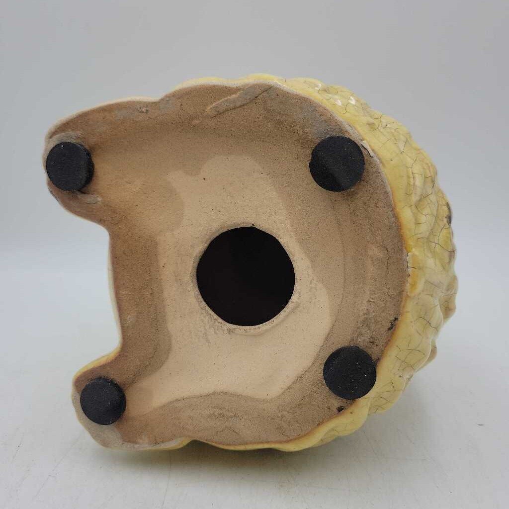 Yellow ceramic hedgehog Figure (JL)