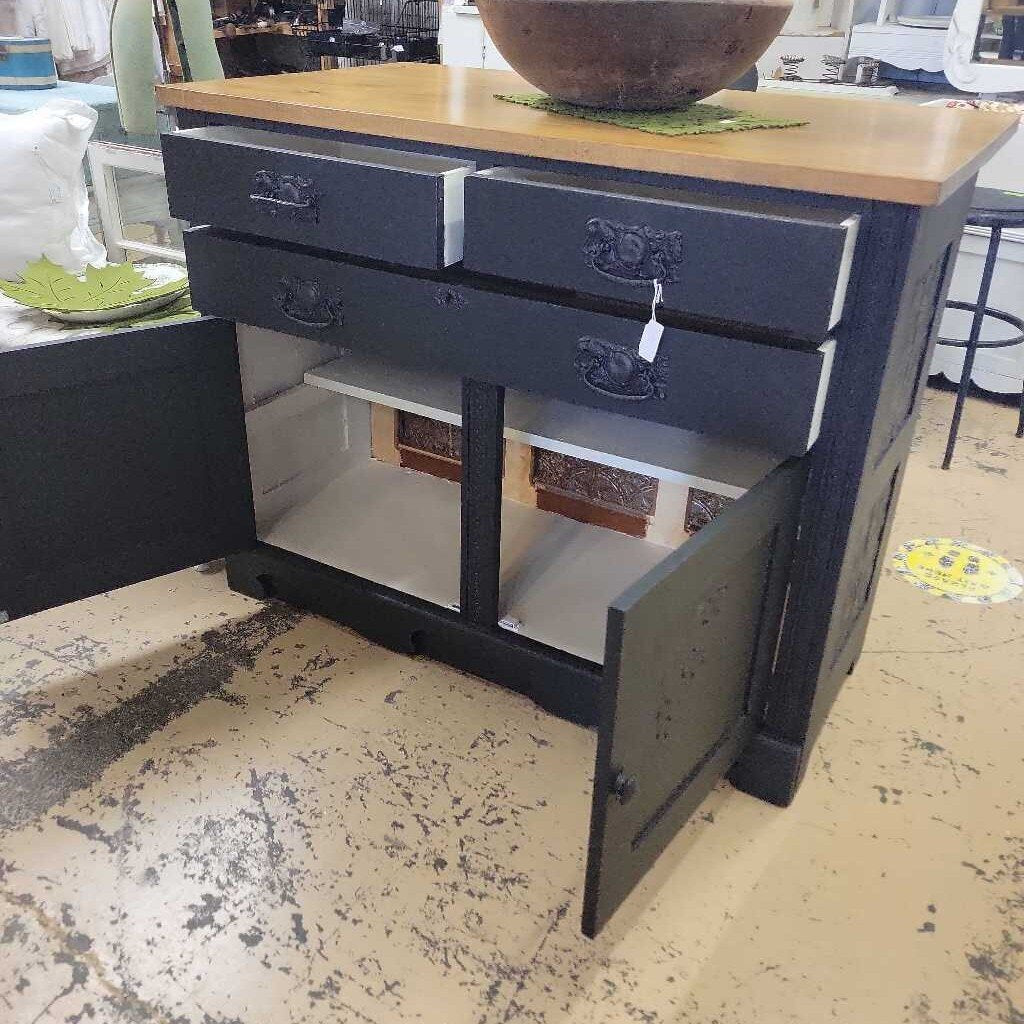 Custom Made Island (RB)