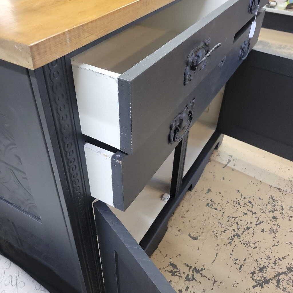 Custom Made Island (RB)