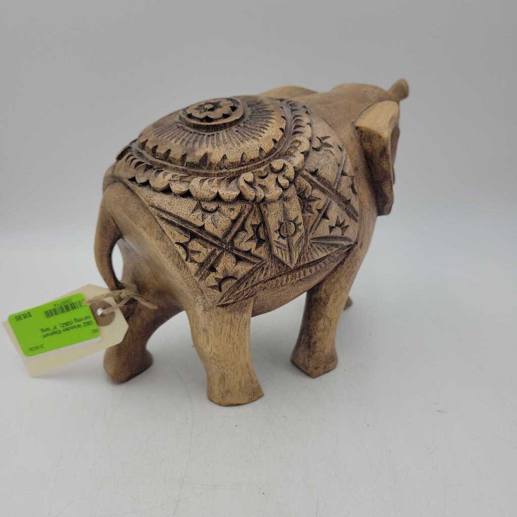 Wooden Elephant carving (GBZ)
