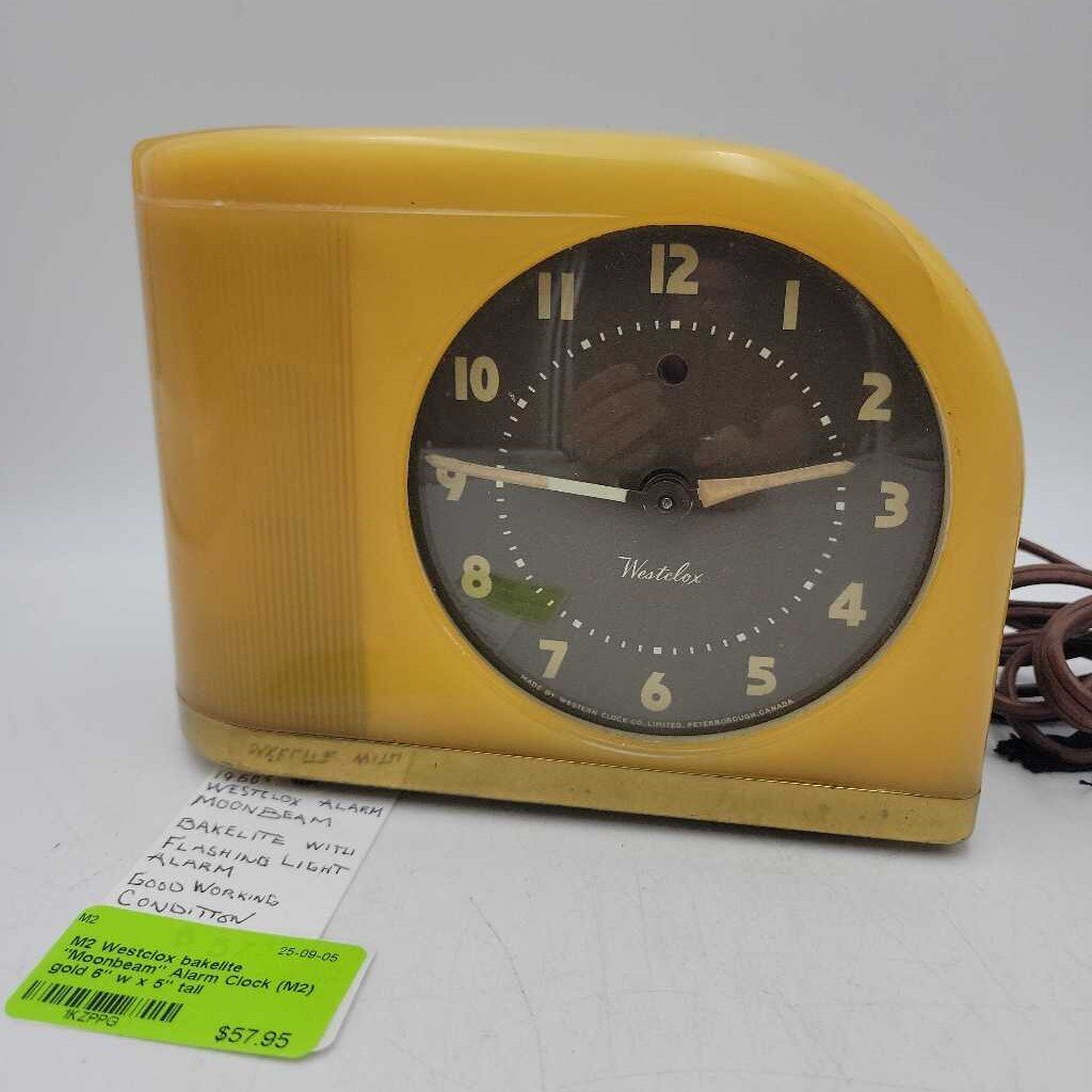 Westclox bakelite "Moonbeam" Alarm Clock (M2)