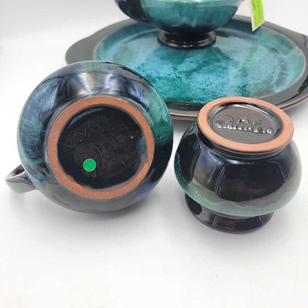 Blue Mountain Pottery 5 piece Tea set (WR)