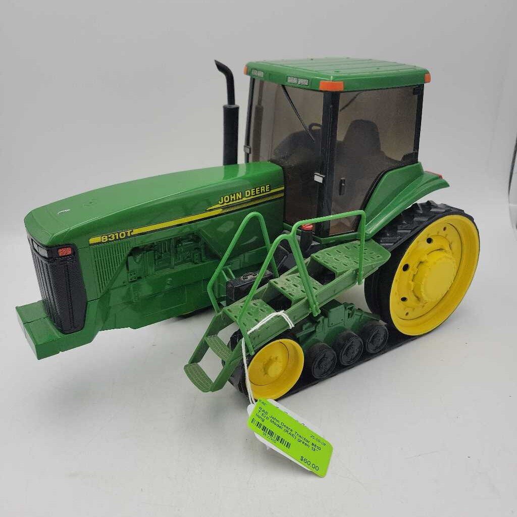 John Deere Tractor 8510 T Ertl Model (RAE)