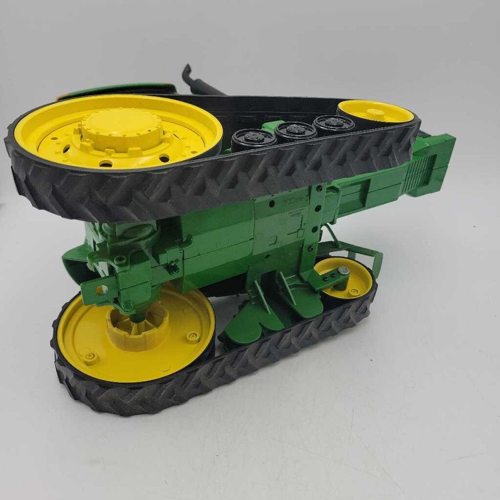 John Deere Tractor 8510 T Ertl Model (RAE)