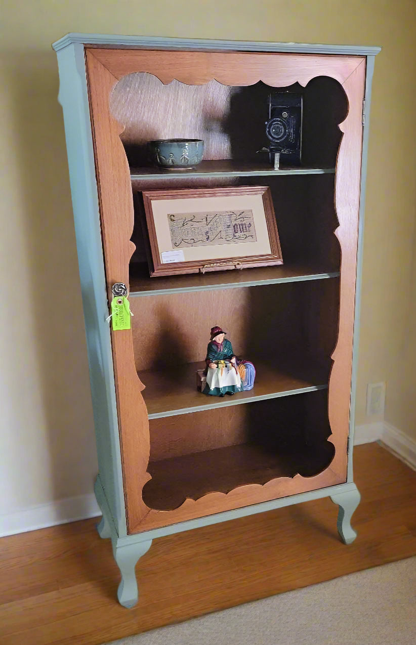 Custom Refinished Shelf Display cabinet (YVO) 509