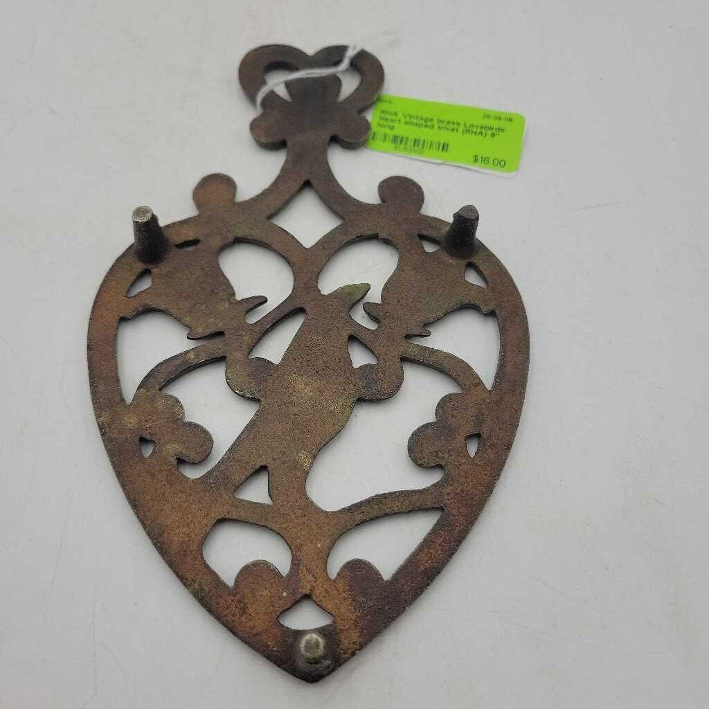 Vintage brass Lovebirds Heart shaped trivet (RHA)