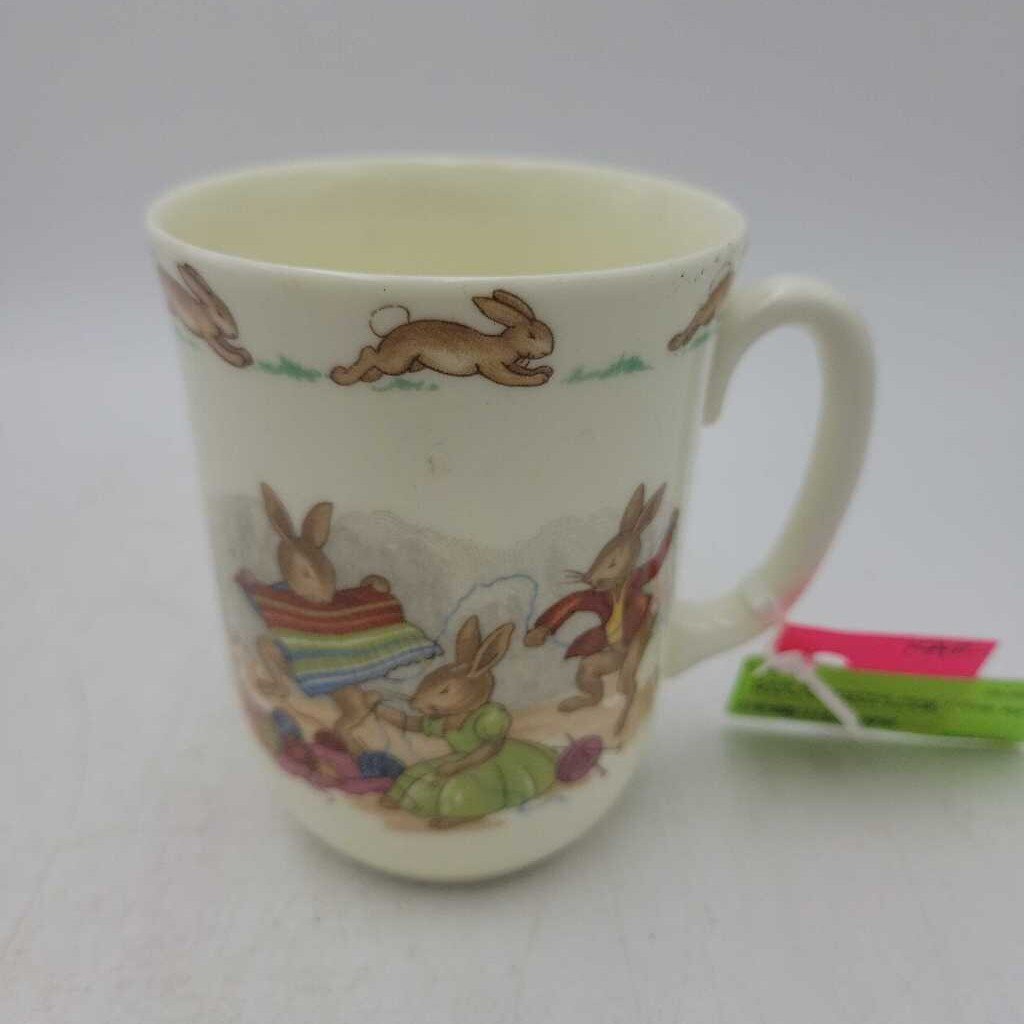 Bunnykins mug / Cup by Royal Doulton (KAR)