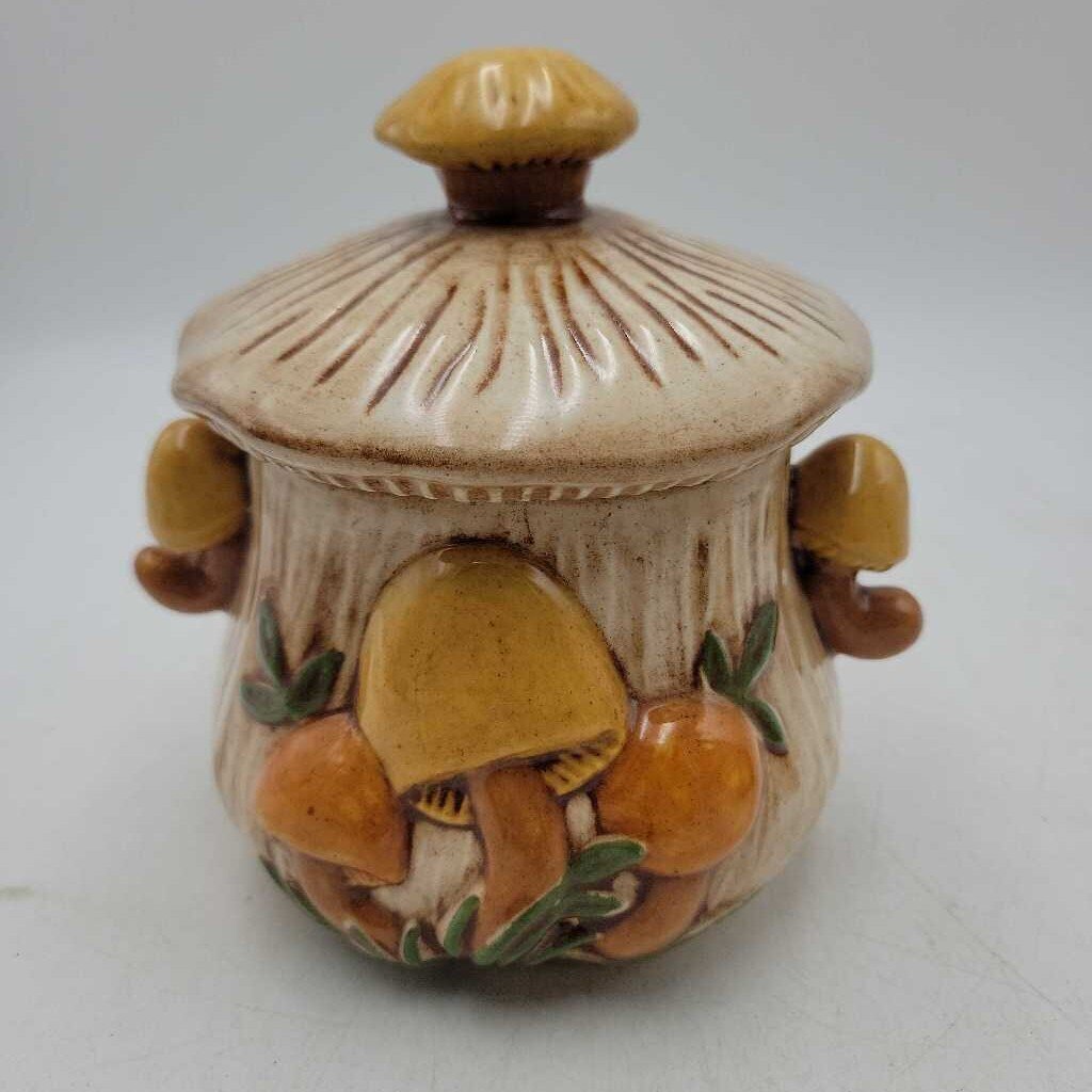 Vintage Arnel's Ceramic Merry Mushroom Sugar Bowl with Lid (BG)