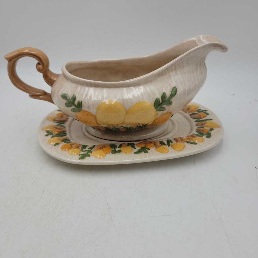 ARNEL Mushroom Gravy Ceramic Boat w/ Matching Underplate. Vintage.(BG)