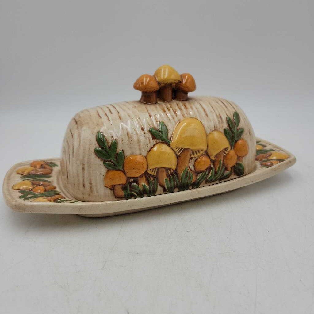 Vintage Arnel's Merry Mushroom Butter Dish: 1970s (BG)