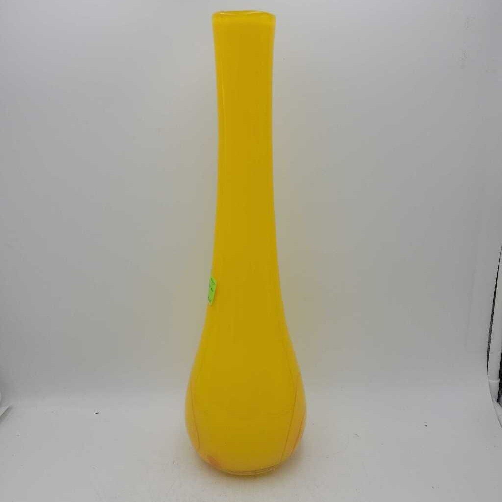 Art Glass Yellow Orange Vase (DMG) 0623