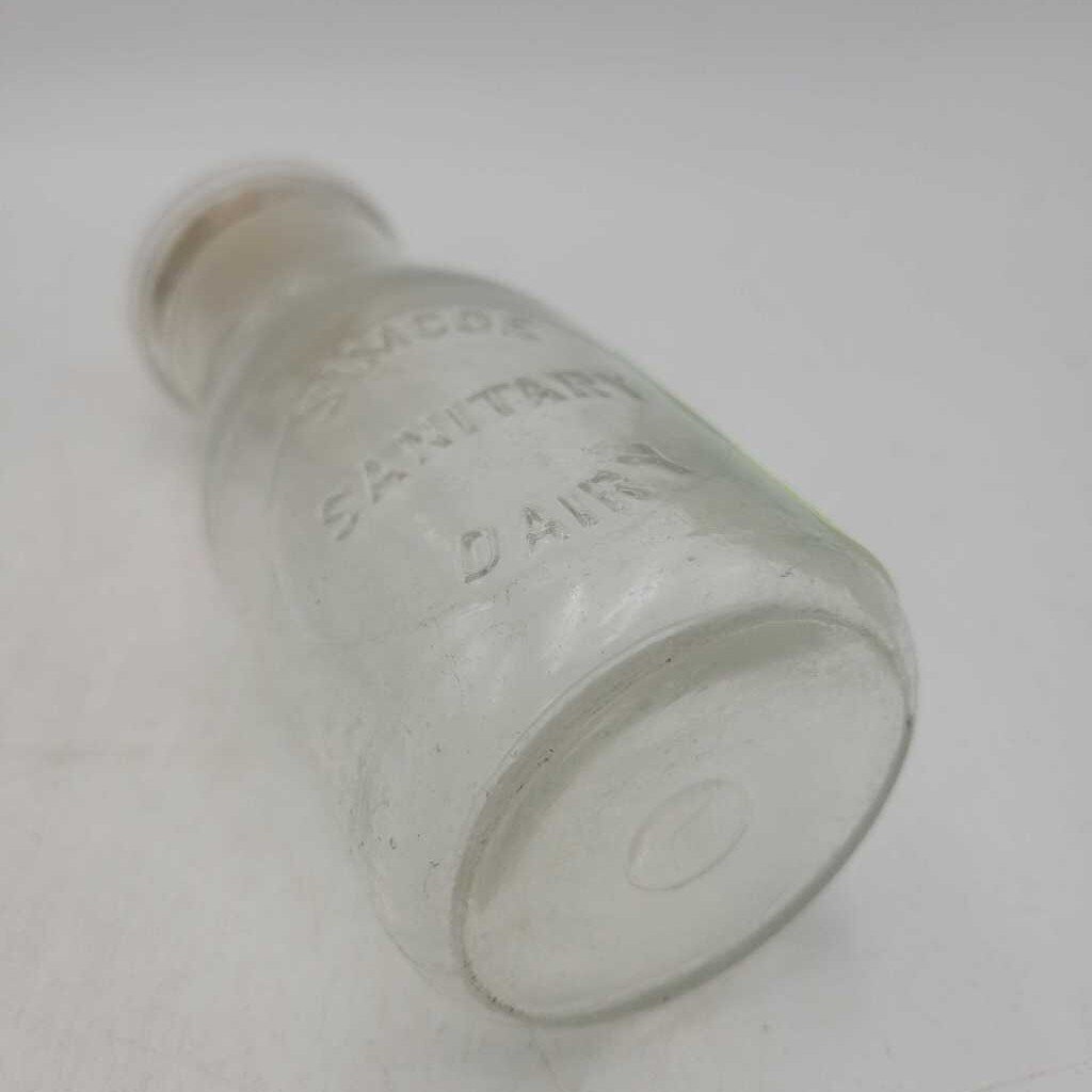Simcoe Sanitary Dairy Half Pint Milk Bottle (JAS)