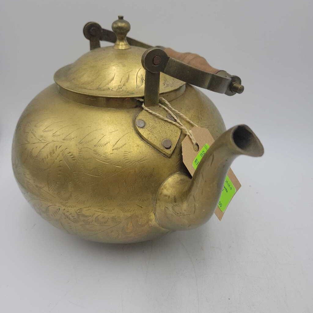 Etched solid brass kettle (COL#2193)
